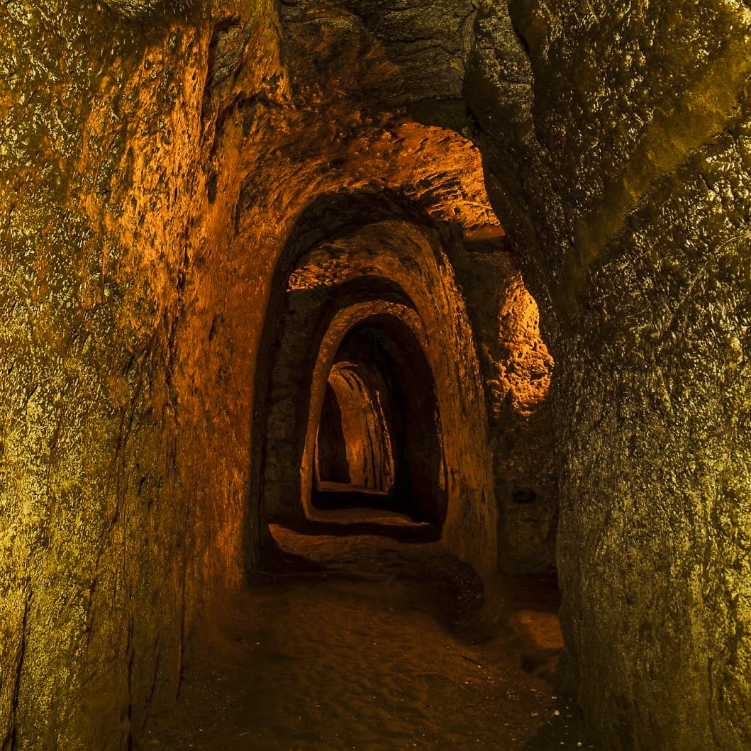 Tunnel